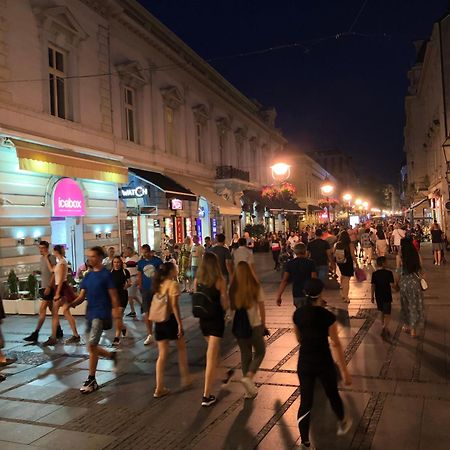 Iva City Center Beograd Eksteriør billede