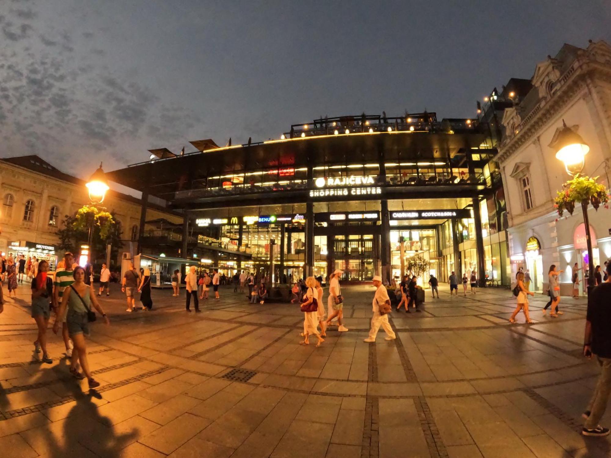 Iva City Center Beograd Eksteriør billede