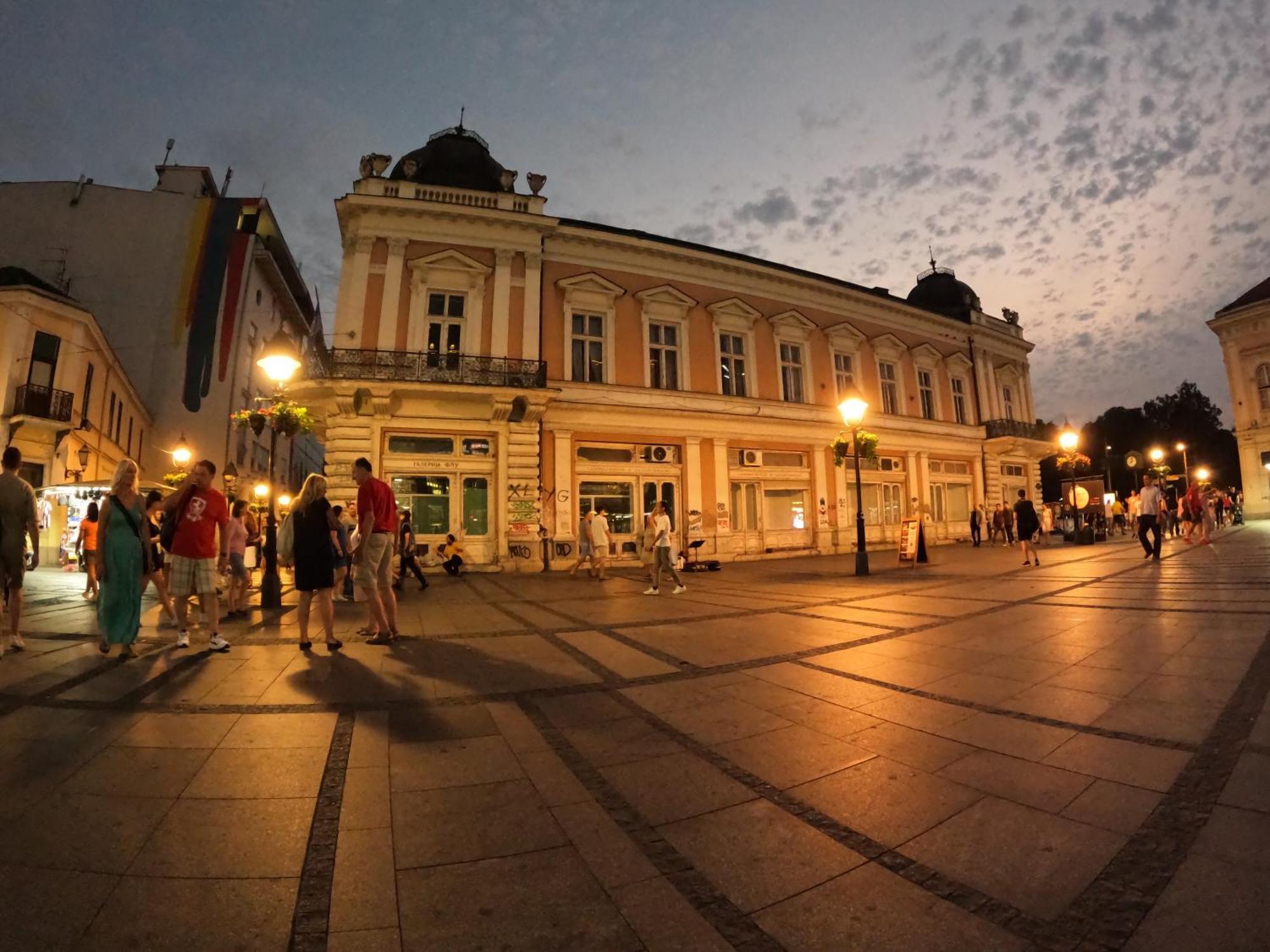 Iva City Center Beograd Eksteriør billede
