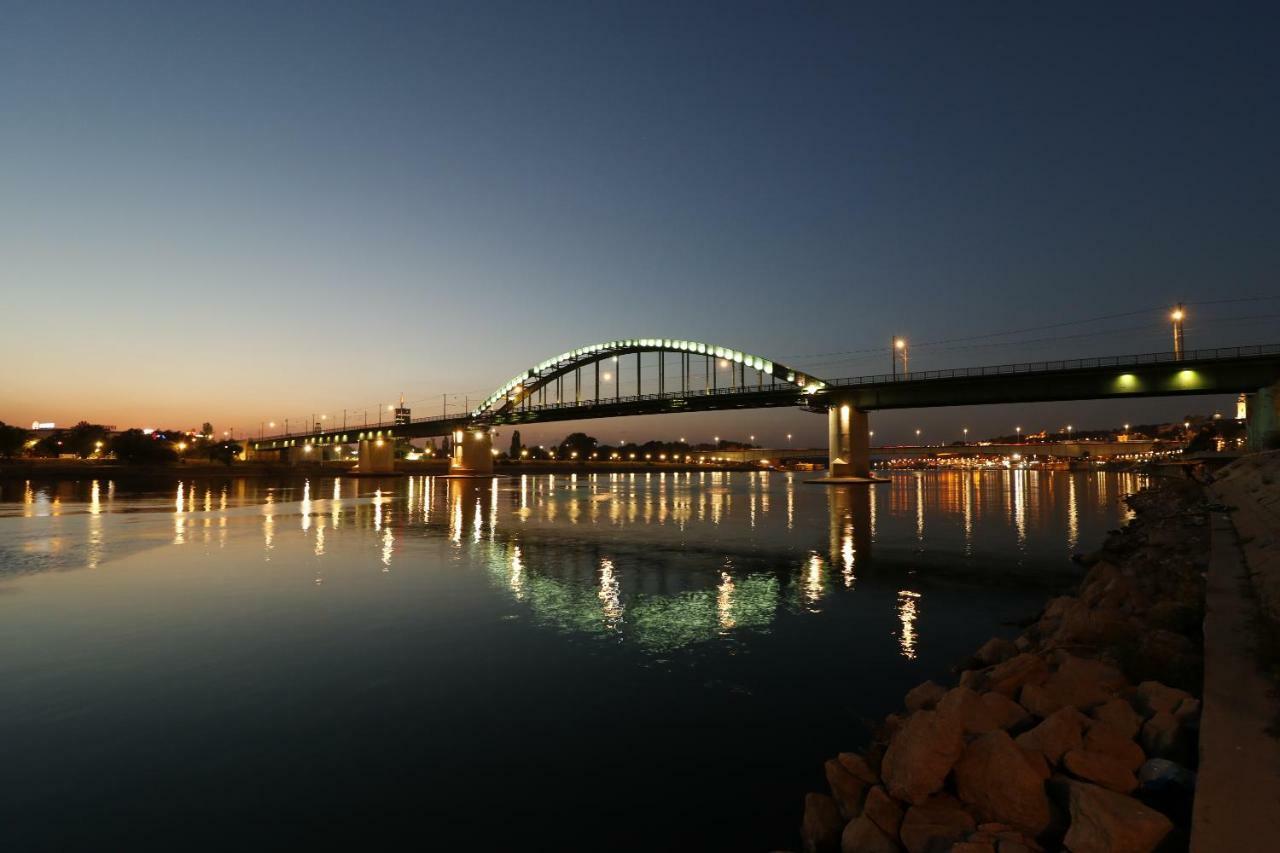 Iva City Center Beograd Eksteriør billede